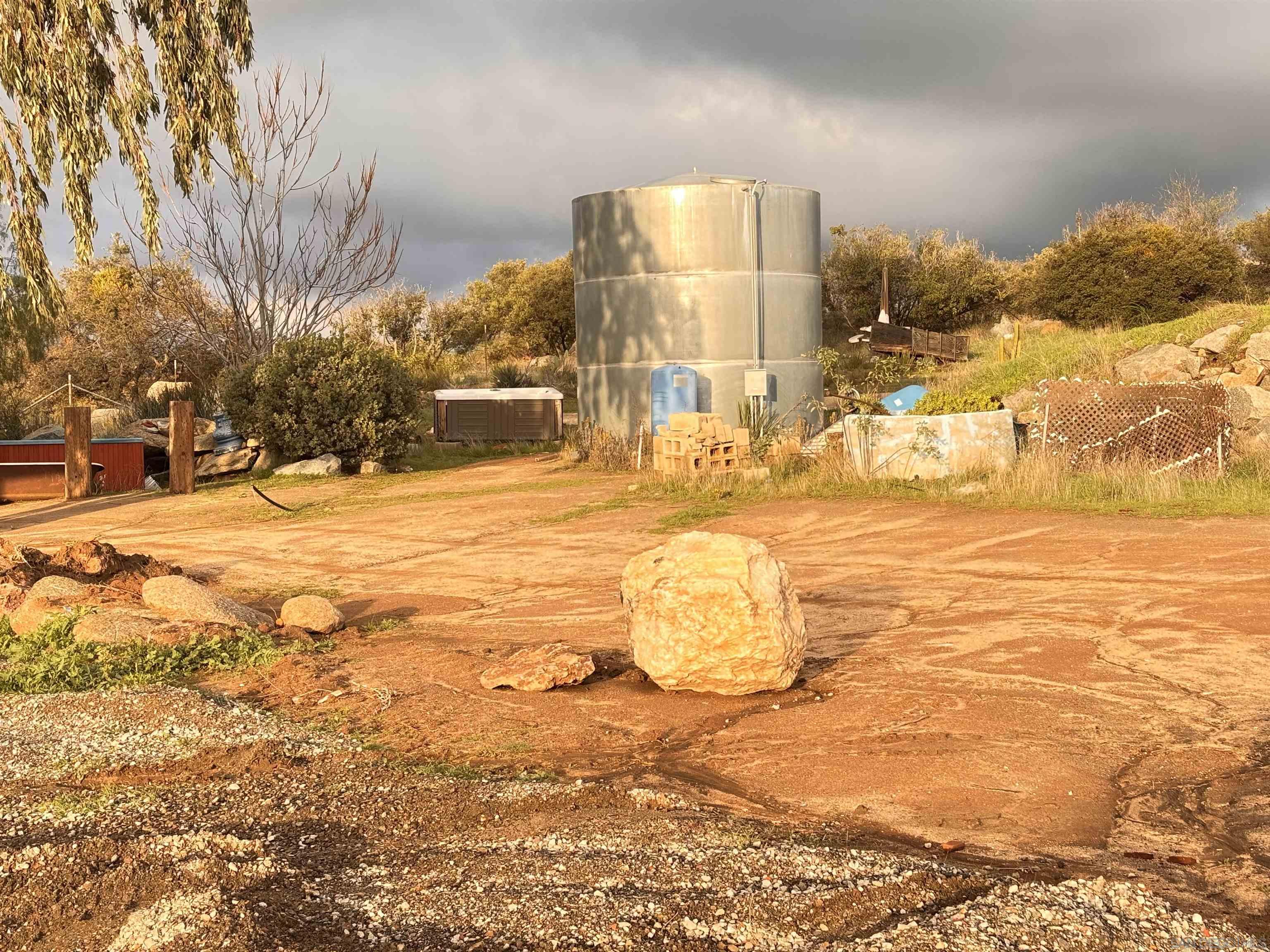 Detail Gallery Image 8 of 11 For 1030  Harris Ranch Rd., Potrero,  CA 91963 - 2 Beds | 1 Baths