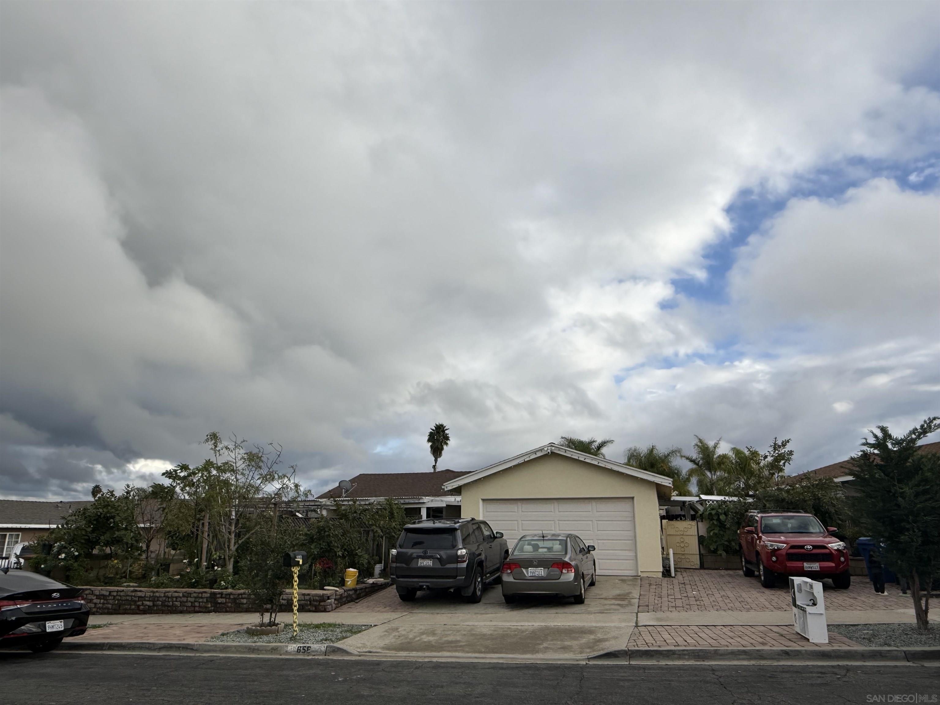 Front Image Thumbnail for SD2600285