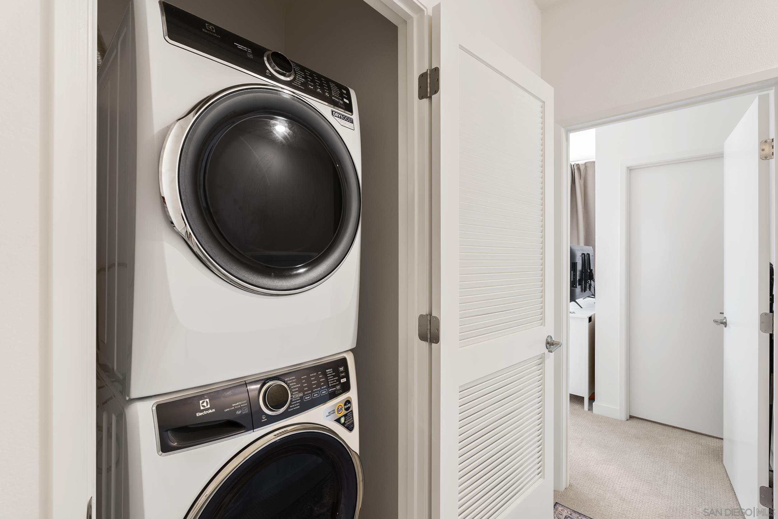 Detail Gallery Image 23 of 33 For 5310  Seacliff Pl  #13,  San Diego,  CA 92154 - 4 Beds | 3/1 Baths