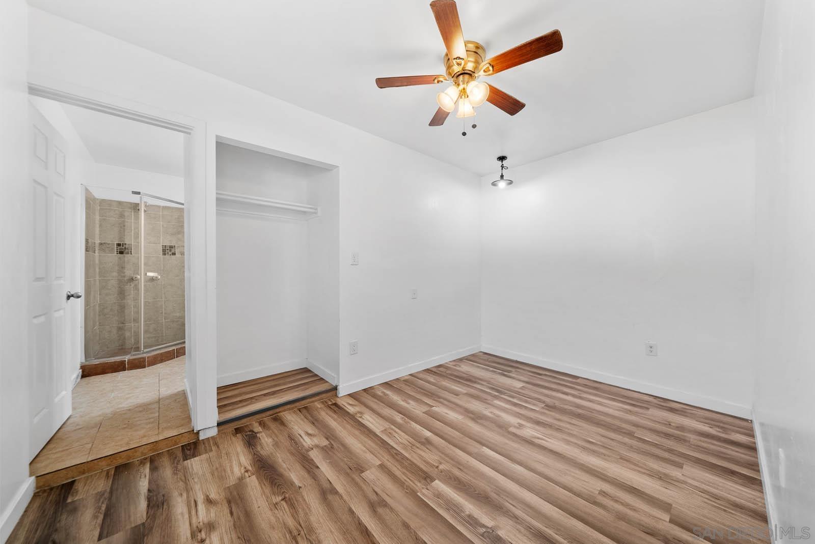 Detail Gallery Image 18 of 30 For 2297 1/2  Orchard Ave, El Cajon,  CA 92019 - 6 Beds | 4 Baths