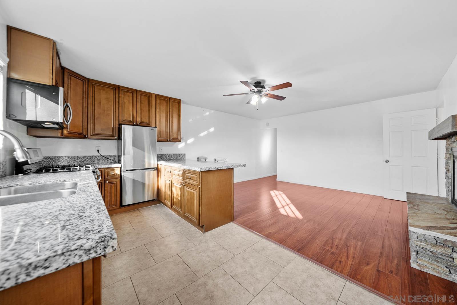 Detail Gallery Image 22 of 30 For 2297 1/2  Orchard Ave, El Cajon,  CA 92019 - 6 Beds | 4 Baths