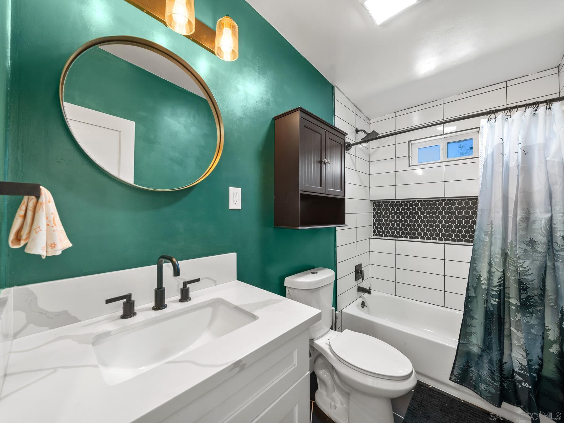 Detail Gallery Image 14 of 19 For 4259  View Place, San Diego,  CA 92115 - 3 Beds | 2 Baths