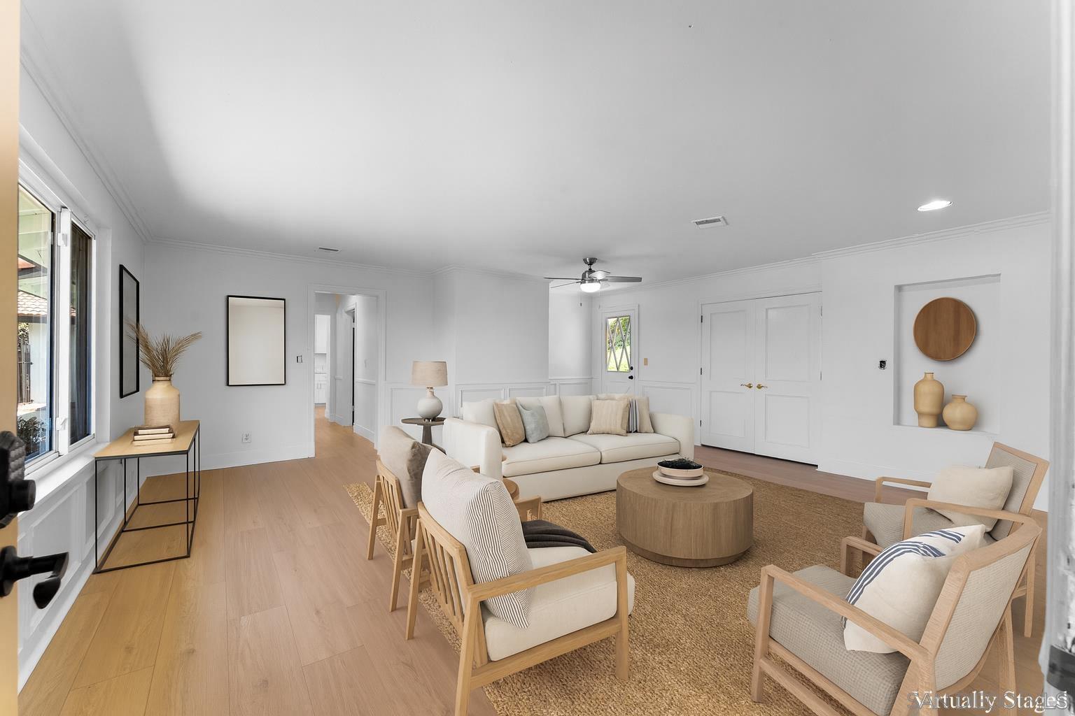 Detail Gallery Image 5 of 17 For 909  Donnan Place, Vista,  CA 92084 - 4 Beds | 4 Baths