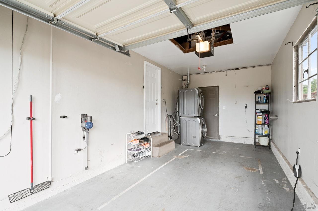 Detail Gallery Image 16 of 27 For 1803  Duval St, San Diego,  CA 92102 - 2 Beds | 1 Baths