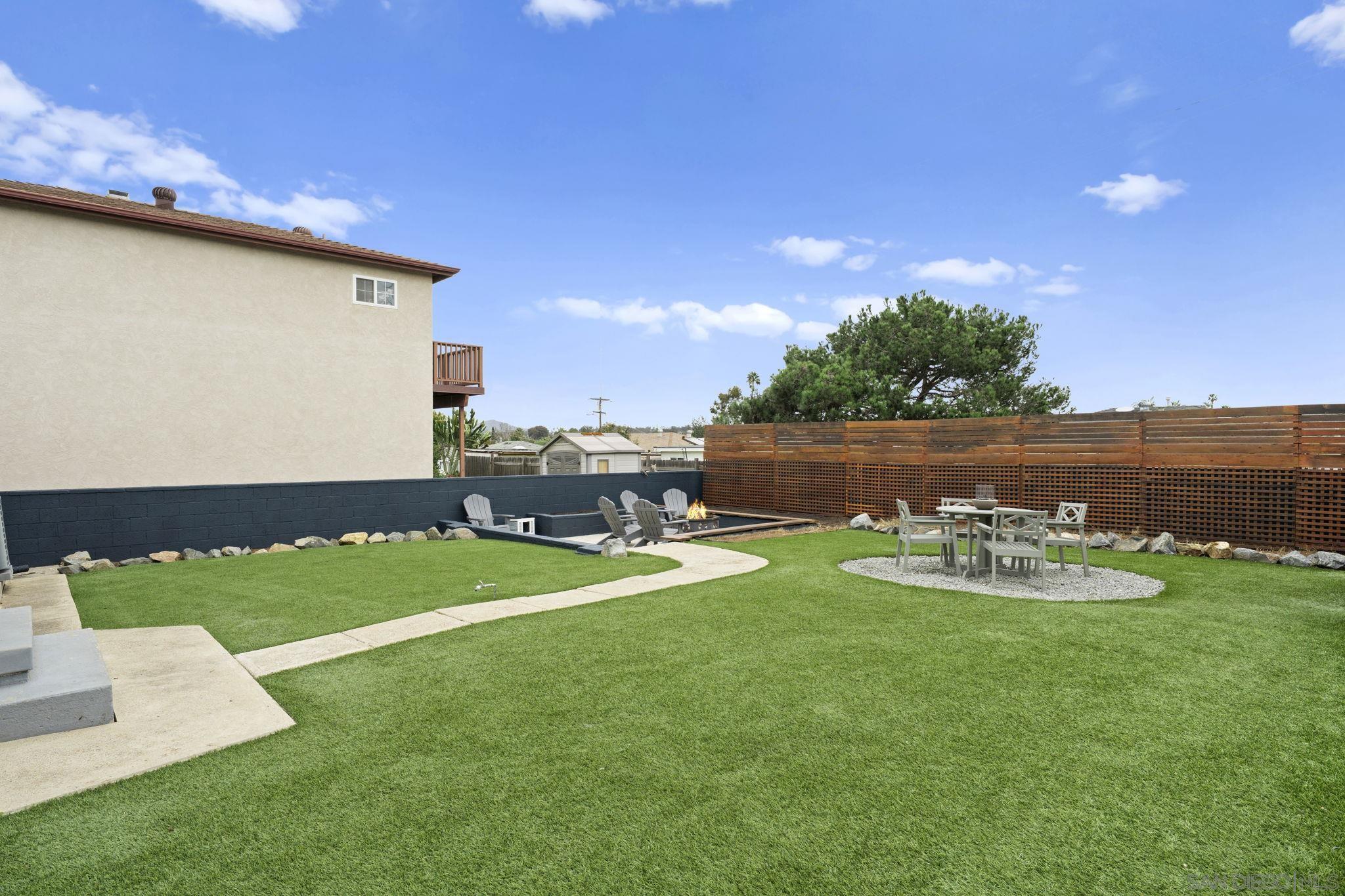 Detail Gallery Image 21 of 27 For 1803  Duval St, San Diego,  CA 92102 - 2 Beds | 1 Baths