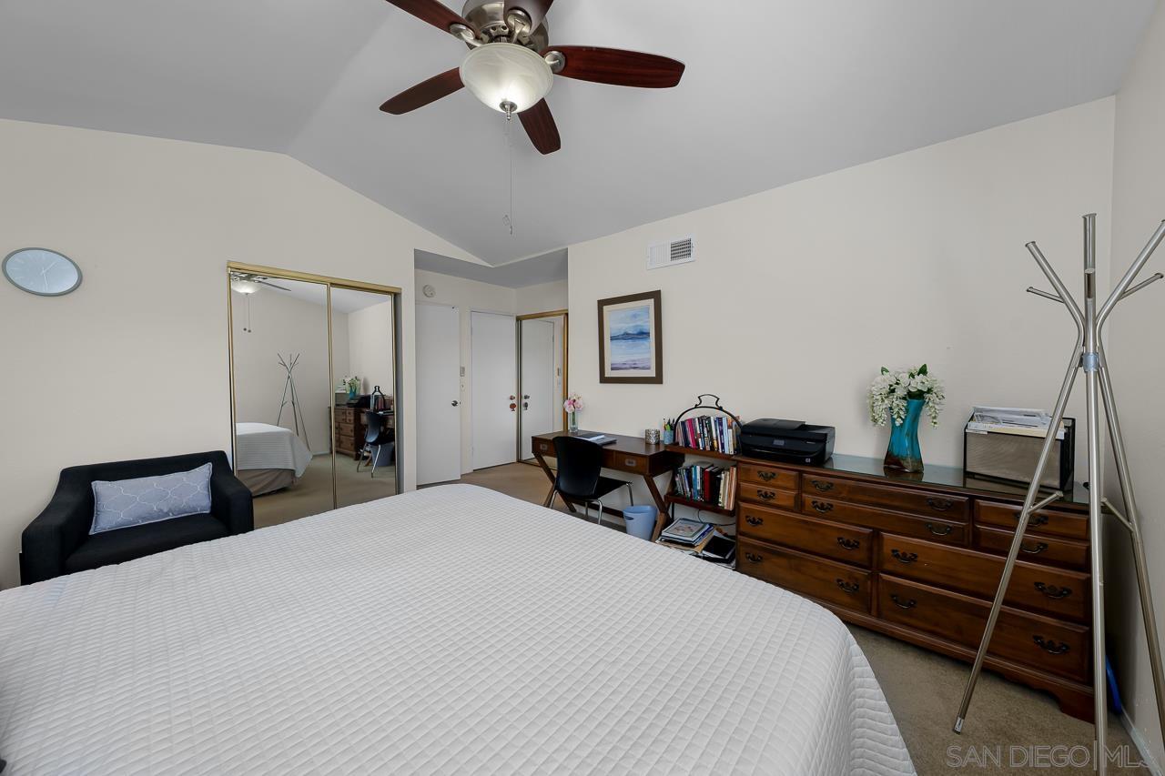 Detail Gallery Image 18 of 28 For 10366  Rochelle Ave, Santee,  CA 92071 - 3 Beds | 2/1 Baths