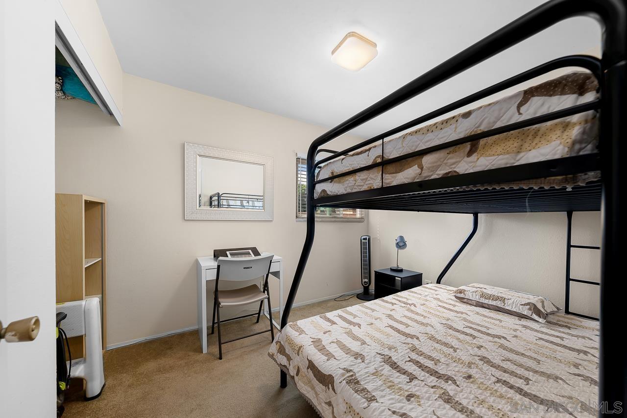 Detail Gallery Image 21 of 28 For 10366  Rochelle Ave, Santee,  CA 92071 - 3 Beds | 2/1 Baths