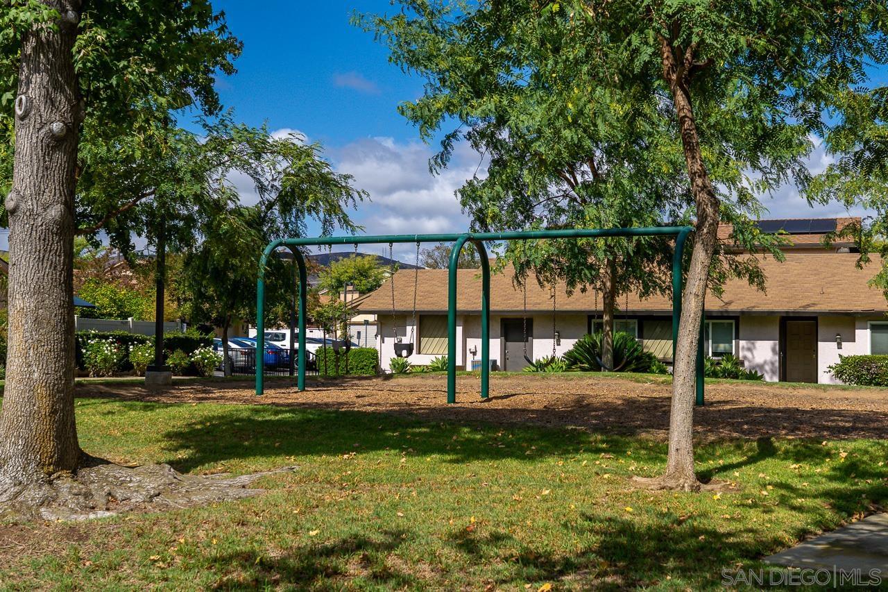 Detail Gallery Image 28 of 28 For 10366  Rochelle Ave, Santee,  CA 92071 - 3 Beds | 2/1 Baths