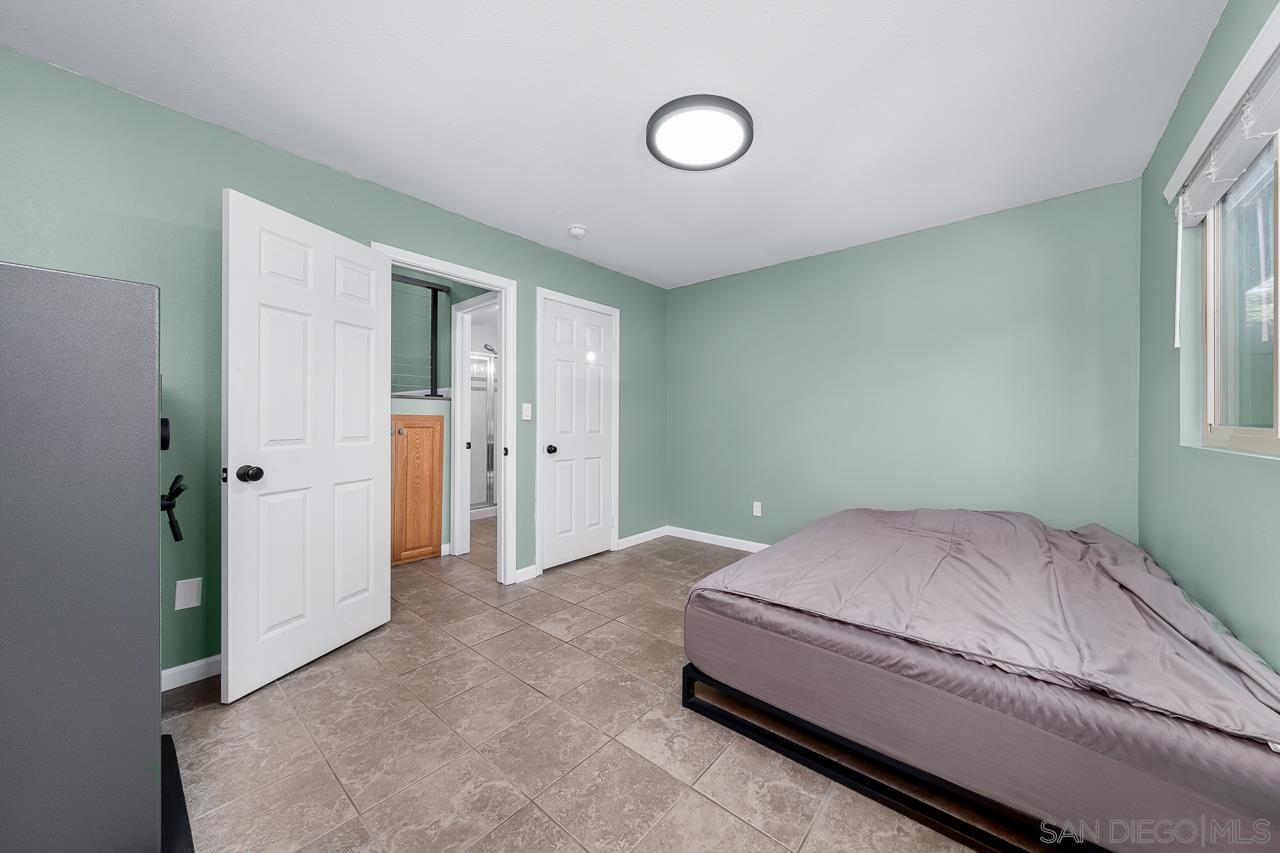 Detail Gallery Image 14 of 39 For 9070  Calle Lucia, Lakeside,  CA 92040 - 4 Beds | 2 Baths