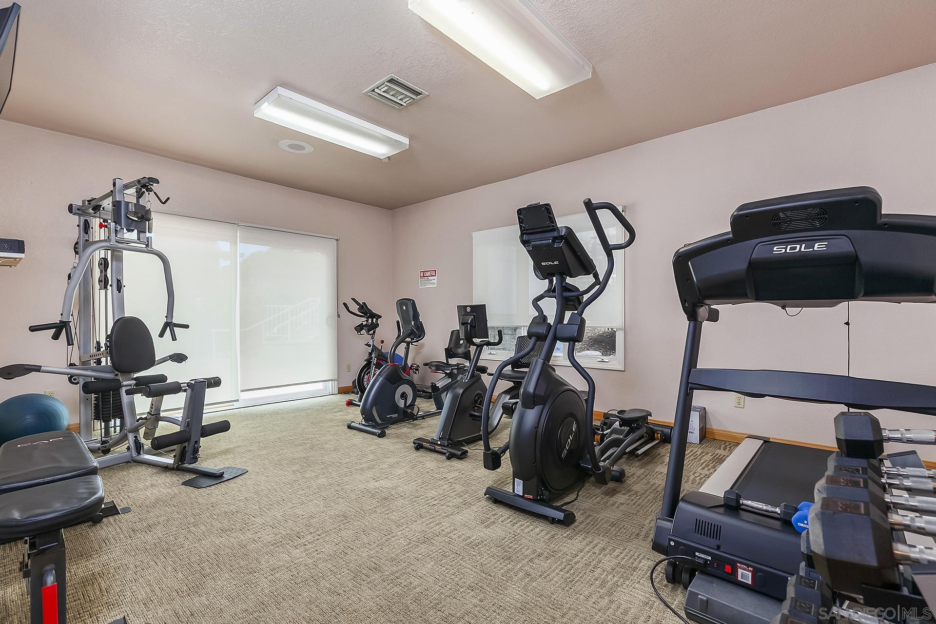 Detail Gallery Image 29 of 30 For 6350  Genesee Ave  #108,  San Diego,  CA 92122 - 1 Beds | 1 Baths