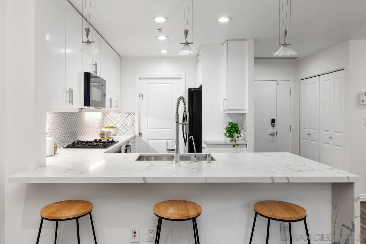 Detail Gallery Image 9 of 30 For 850  Beech St  #203,  San Diego,  CA 92101 - 2 Beds | 2 Baths