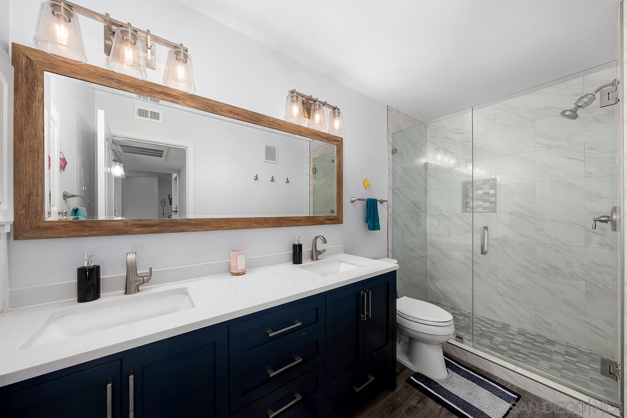 Detail Gallery Image 17 of 32 For 12015  Alta Carmel Ct  #299,  San Diego,  CA 92128 - 1 Beds | 1 Baths