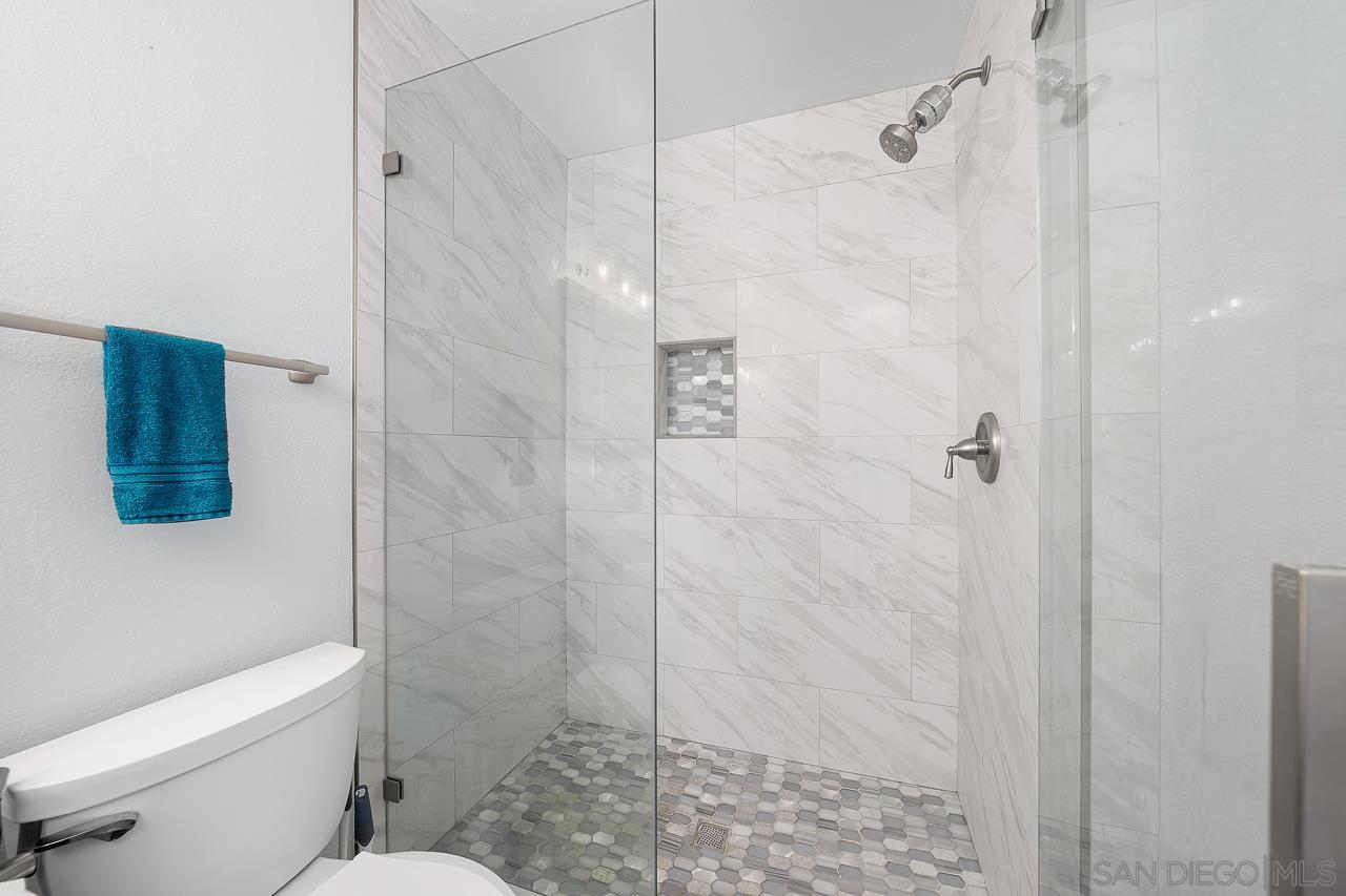 Detail Gallery Image 18 of 32 For 12015  Alta Carmel Ct  #299,  San Diego,  CA 92128 - 1 Beds | 1 Baths