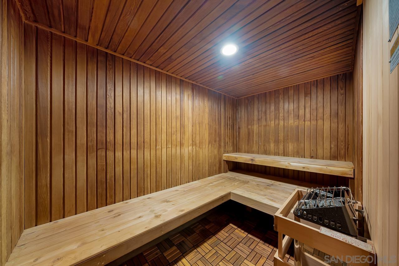 Detail Gallery Image 26 of 32 For 12015  Alta Carmel Ct  #299,  San Diego,  CA 92128 - 1 Beds | 1 Baths