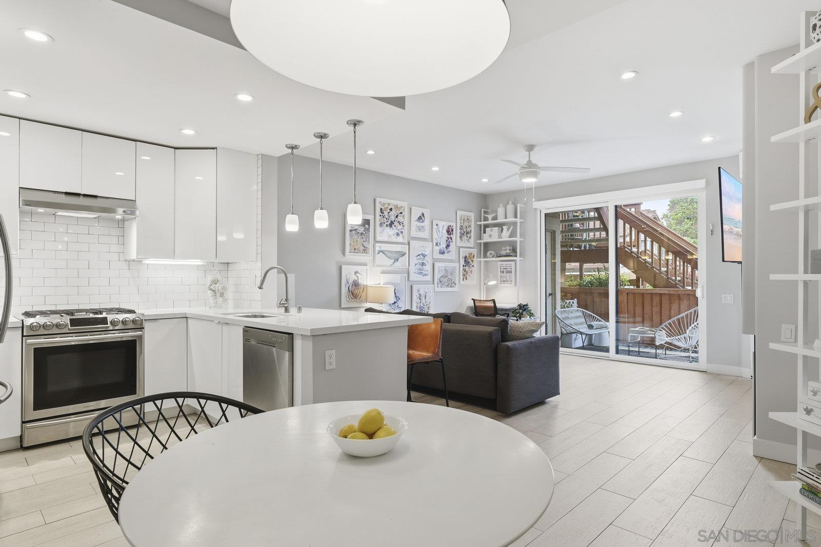 Detail Gallery Image 12 of 34 For 4029  Carmel View Road  #137,  San Diego,  CA 92130 - 1 Beds | 1 Baths