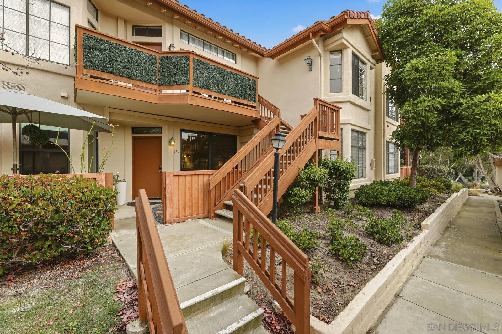 Detail Gallery Image 3 of 34 For 4029  Carmel View Road  #137,  San Diego,  CA 92130 - 1 Beds | 1 Baths