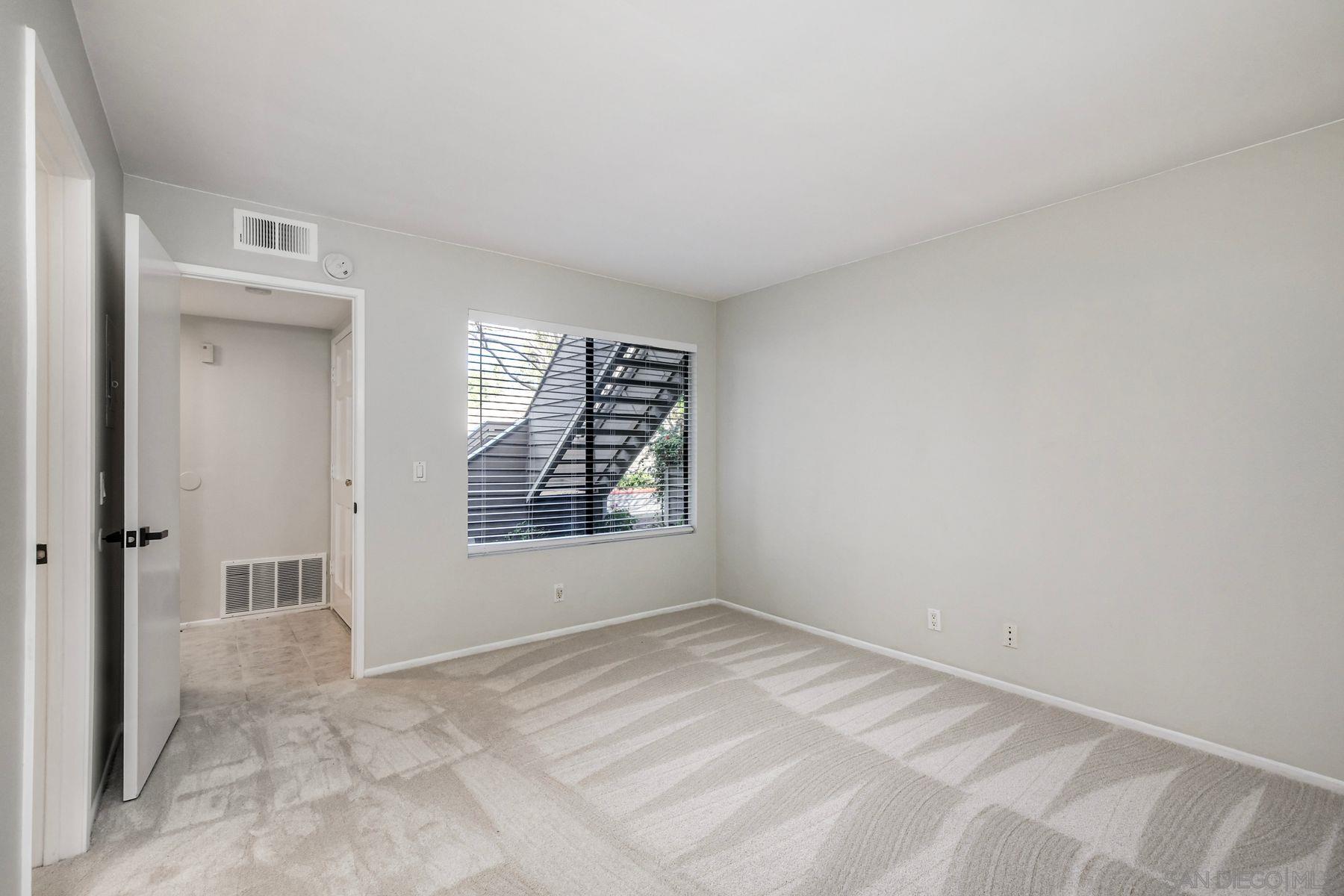 Detail Gallery Image 19 of 48 For 1087  Shadowridge Dr  #107,  Vista,  CA 92081 - 2 Beds | 2 Baths