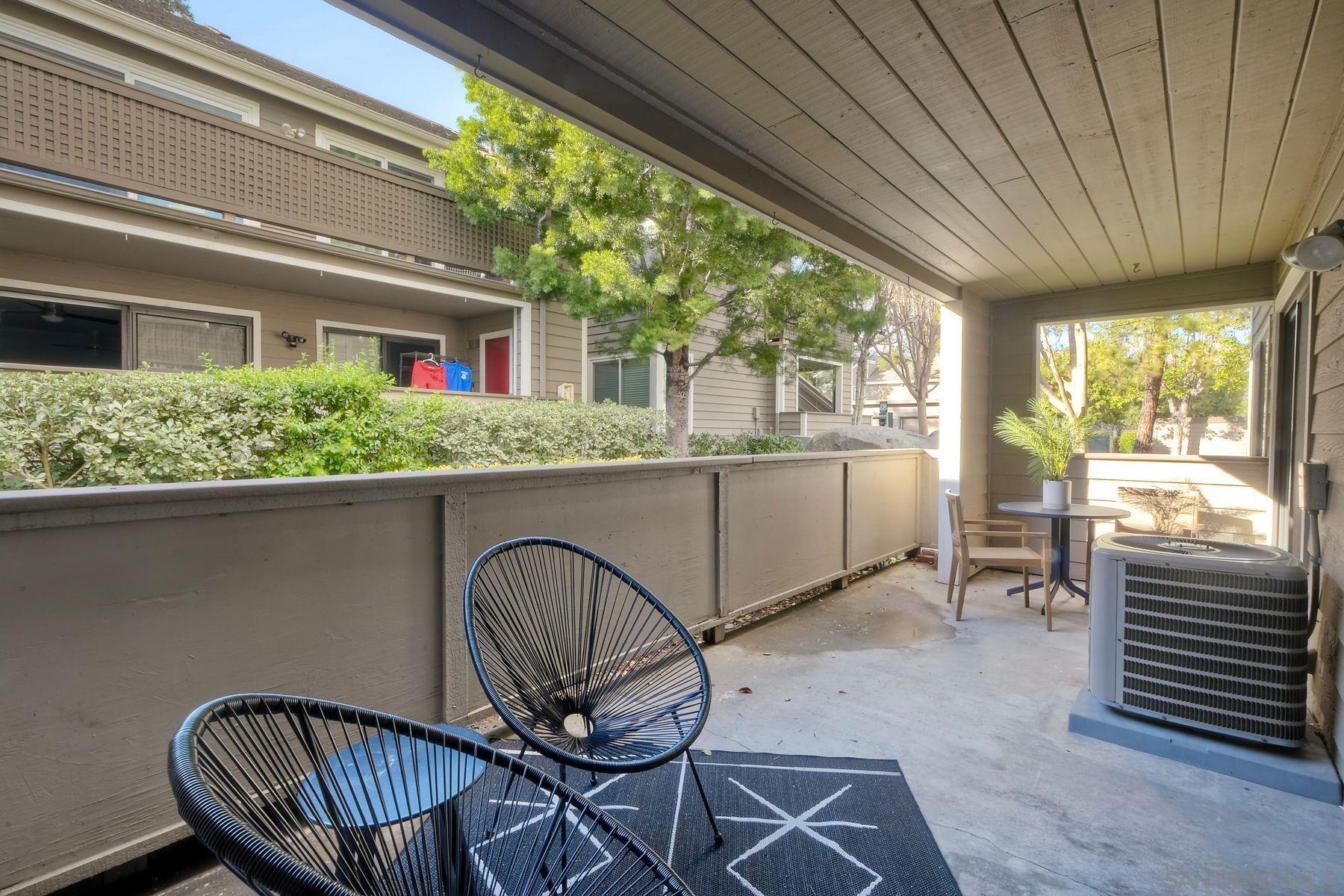 Detail Gallery Image 28 of 48 For 1087  Shadowridge Dr  #107,  Vista,  CA 92081 - 2 Beds | 2 Baths