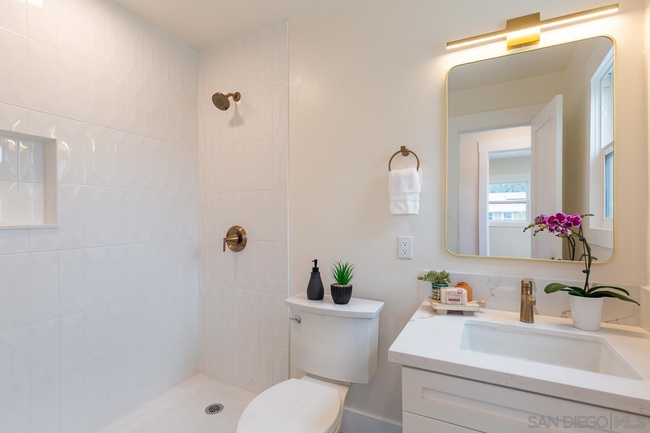 Detail Gallery Image 16 of 20 For 3892  Bass St., La Mesa,  CA 91941 - 4 Beds | 3 Baths