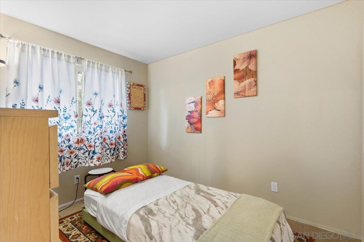 Detail Gallery Image 8 of 18 For 227  50th  #11,  San Diego,  CA 92102 - 3 Beds | 2 Baths