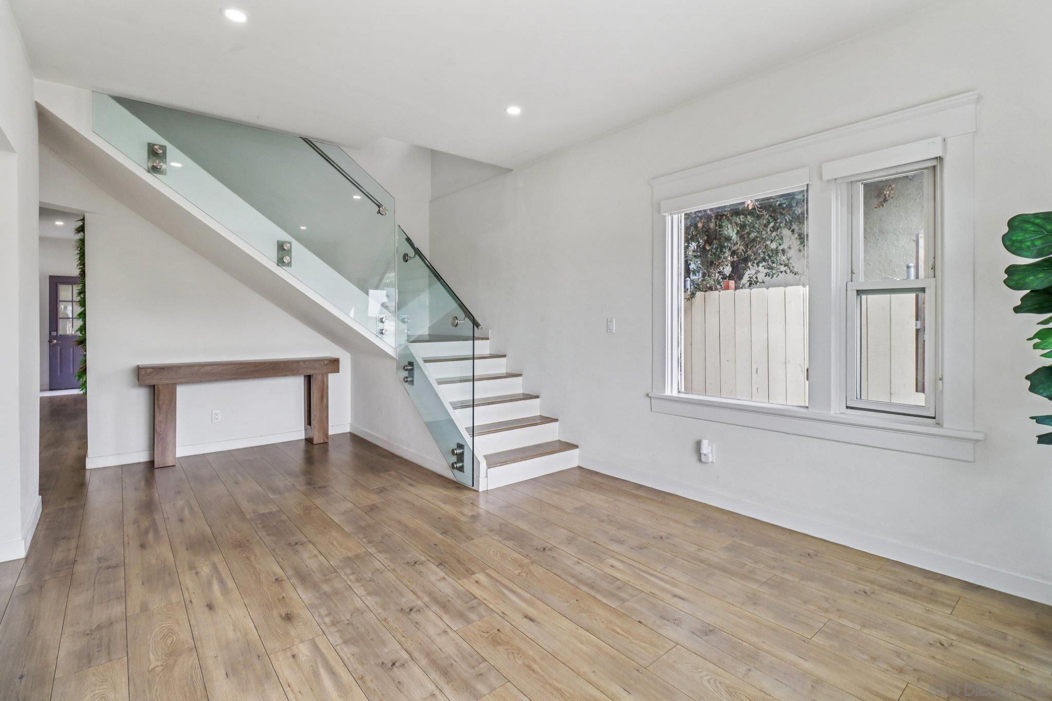 Detail Gallery Image 13 of 50 For 2804  C St, San Diego,  CA 92102 - 5 Beds | 3 Baths