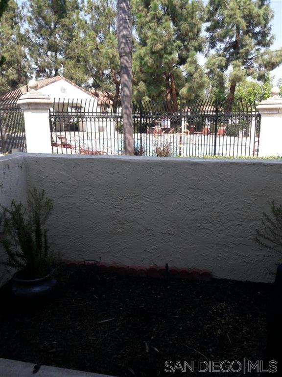 Detail Gallery Image 9 of 24 For 730  Eastshore Terrace  2, Chula Vista,  CA 91913 - 2 Beds | 2 Baths