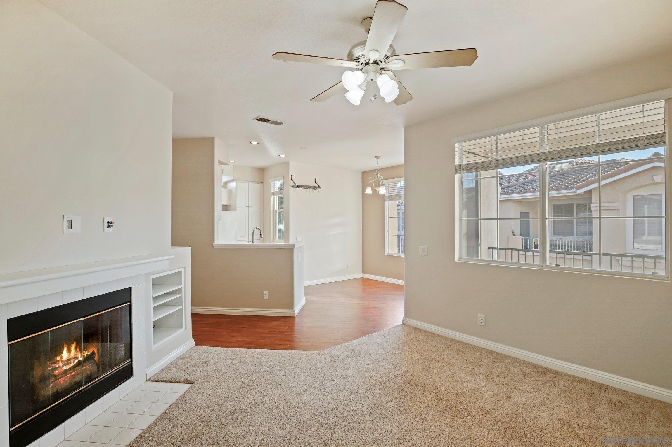 Detail Gallery Image 2 of 17 For 10766  Sabre Hill Dr  #258,  San Diego,  CA 92128 - 2 Beds | 2 Baths