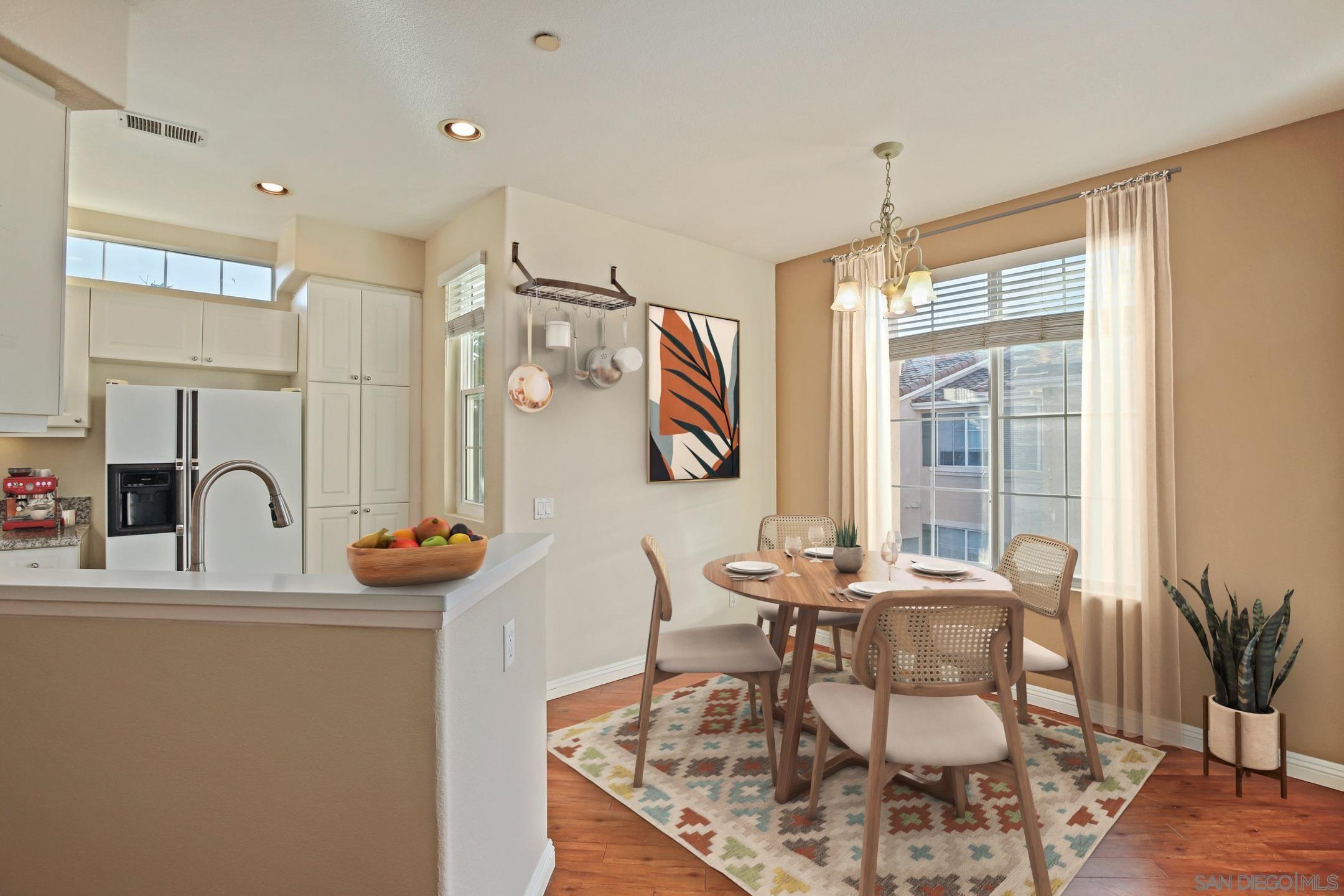 Detail Gallery Image 5 of 17 For 10766  Sabre Hill Dr  #258,  San Diego,  CA 92128 - 2 Beds | 2 Baths