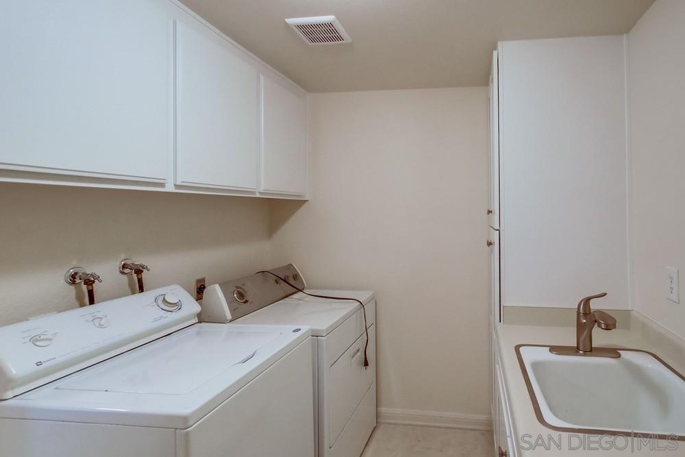 Detail Gallery Image 30 of 68 For 15235  Crestview Ct, Poway,  CA 92064 - 5 Beds | 2/1 Baths