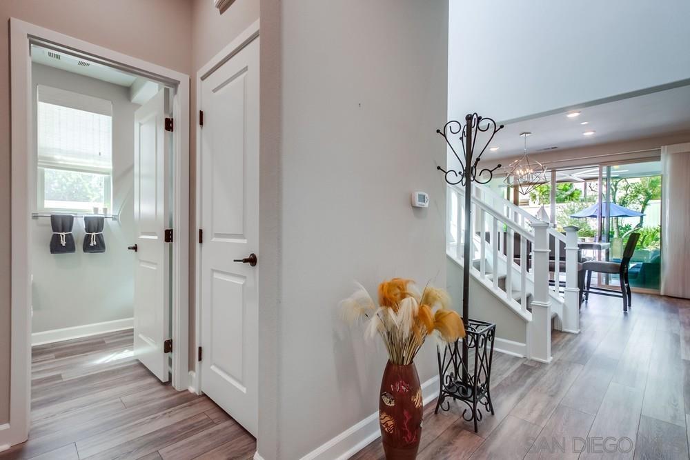 Detail Gallery Image 3 of 52 For 1933  Pascal Ct, Escondido,  CA 92026 - 4 Beds | 3 Baths