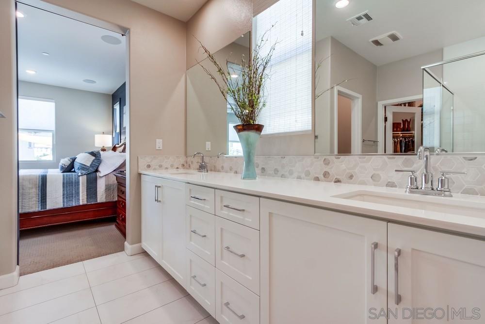 Detail Gallery Image 27 of 52 For 1933  Pascal Ct, Escondido,  CA 92026 - 4 Beds | 3 Baths