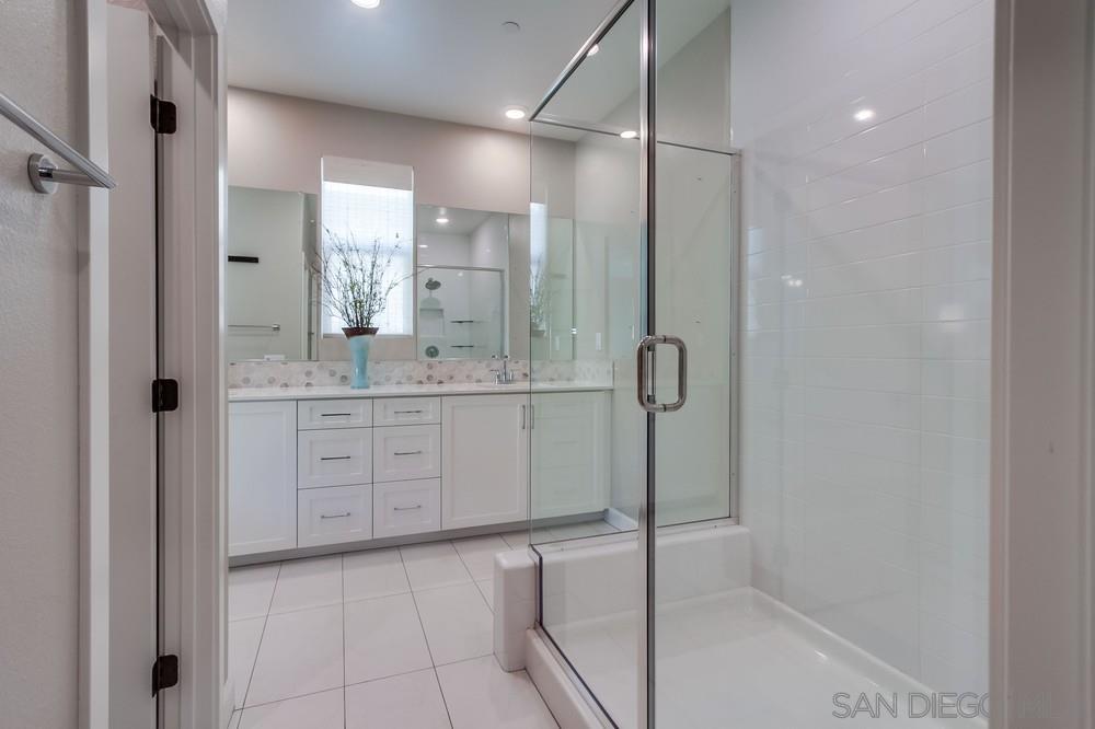 Detail Gallery Image 28 of 52 For 1933  Pascal Ct, Escondido,  CA 92026 - 4 Beds | 3 Baths