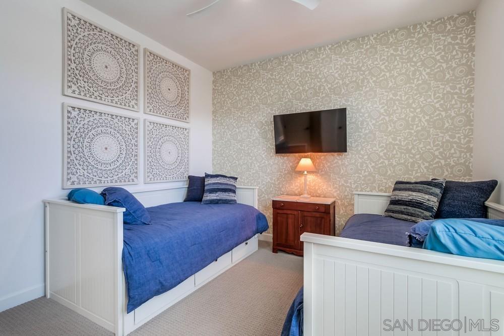 Detail Gallery Image 34 of 52 For 1933  Pascal Ct, Escondido,  CA 92026 - 4 Beds | 3 Baths