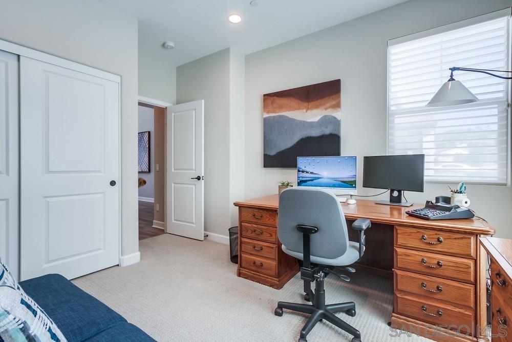 Detail Gallery Image 7 of 52 For 1933  Pascal Ct, Escondido,  CA 92026 - 4 Beds | 3 Baths