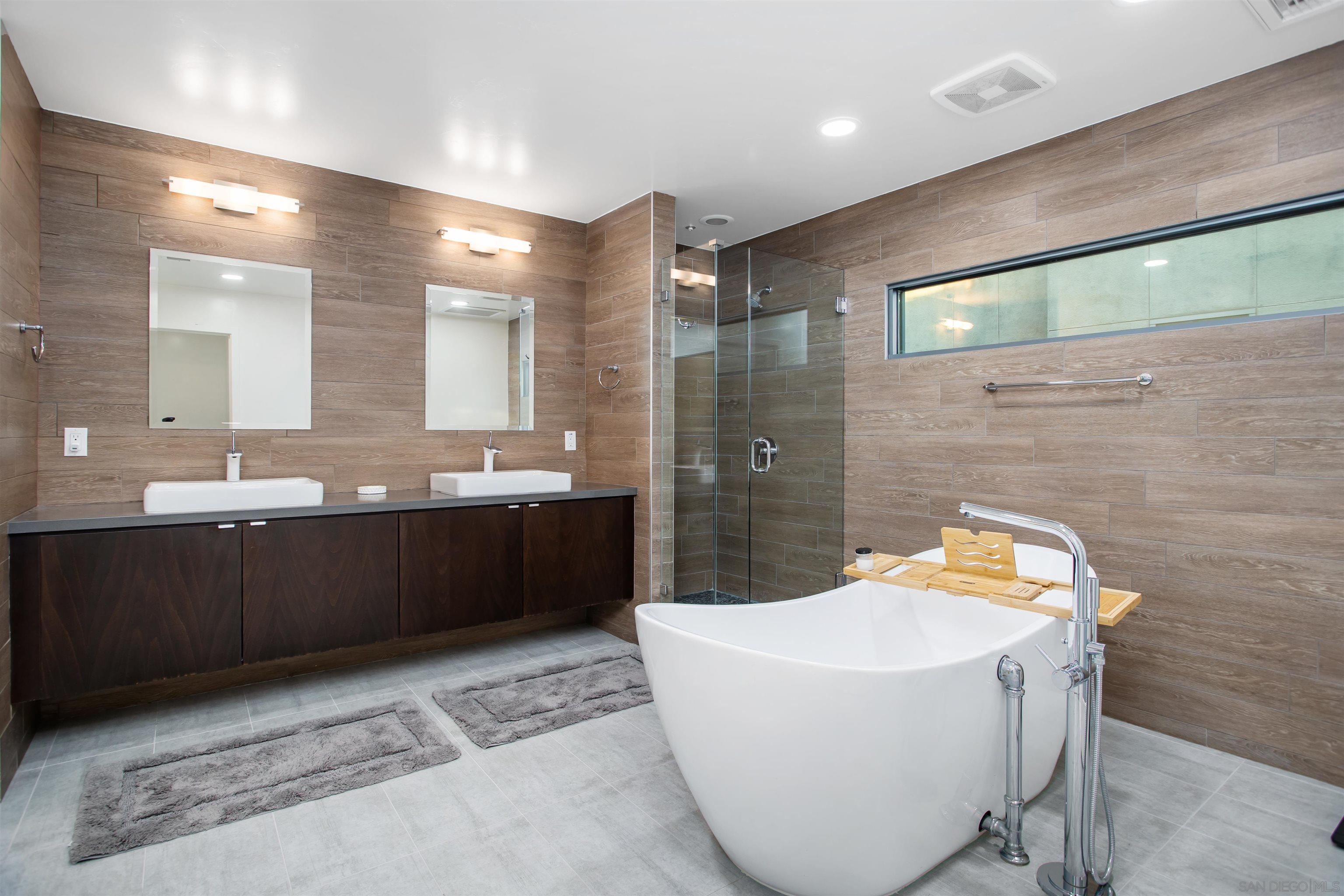 Detail Gallery Image 19 of 39 For 307  Upas St, San Diego,  CA 92103 - 2 Beds | 2/1 Baths