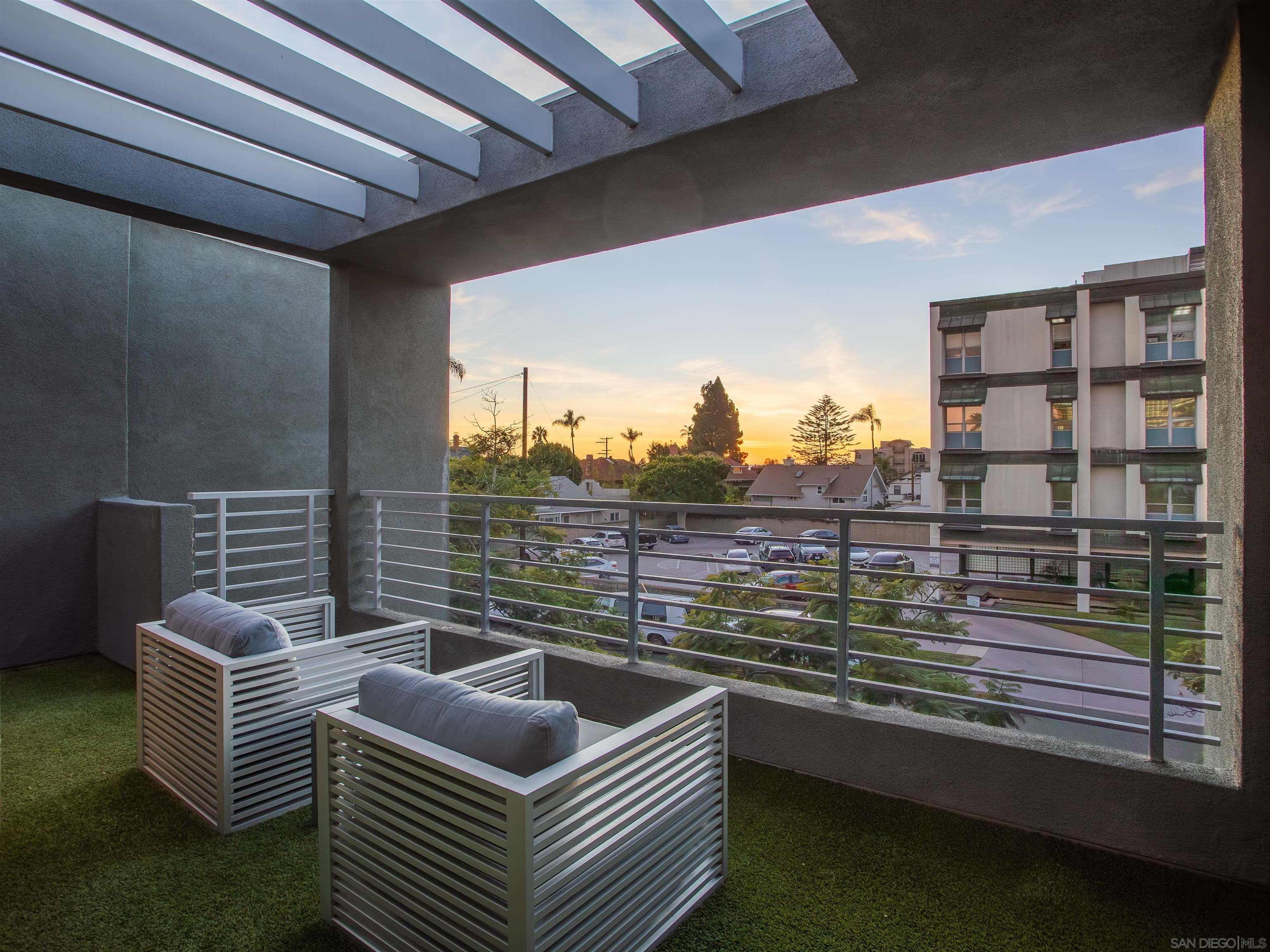 Detail Gallery Image 22 of 39 For 307  Upas St, San Diego,  CA 92103 - 2 Beds | 2/1 Baths