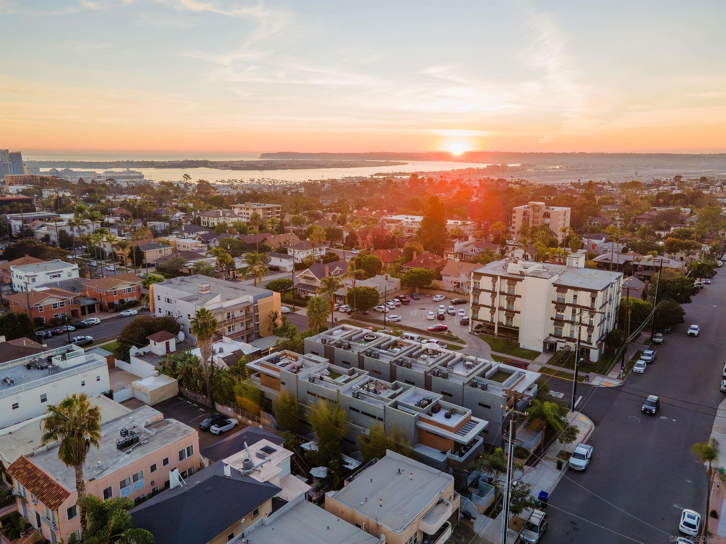 Detail Gallery Image 29 of 39 For 307  Upas St, San Diego,  CA 92103 - 2 Beds | 2/1 Baths