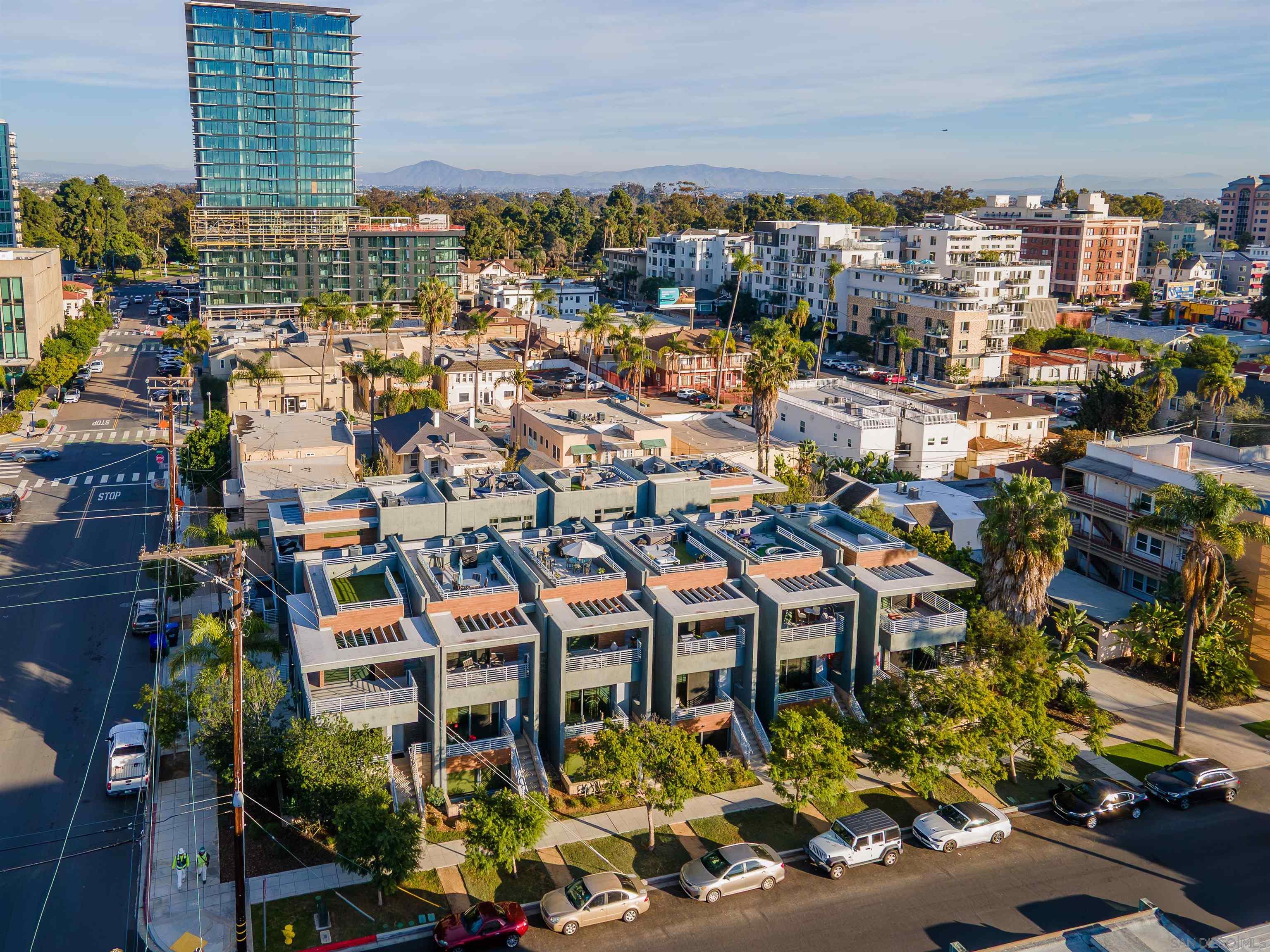 Detail Gallery Image 4 of 39 For 307  Upas St, San Diego,  CA 92103 - 2 Beds | 2/1 Baths
