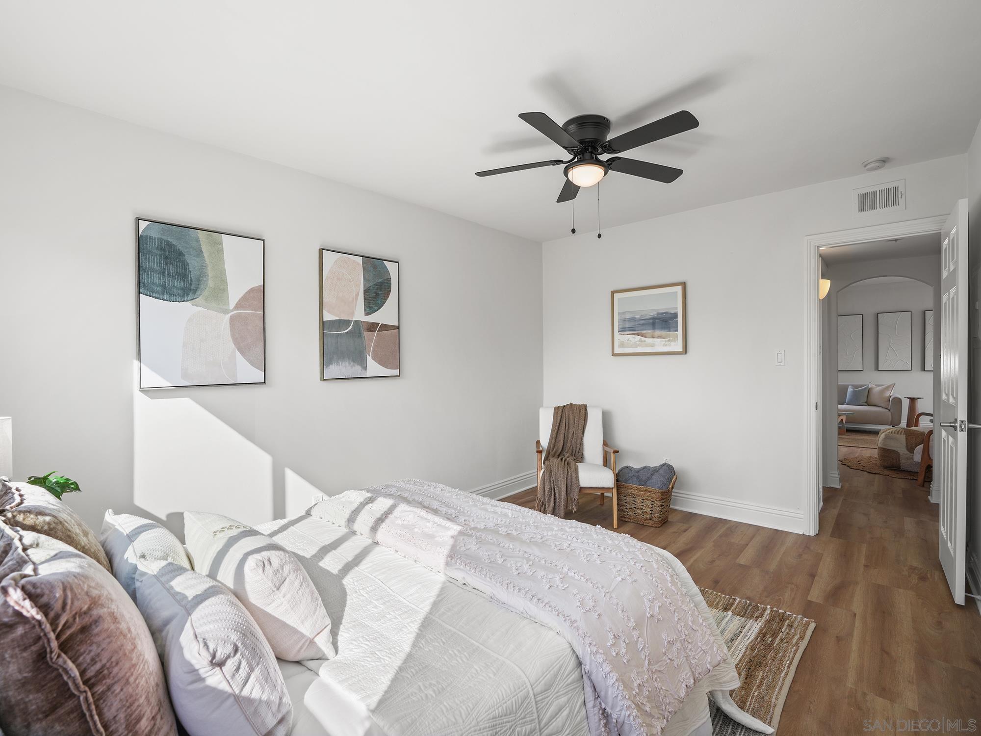 Detail Gallery Image 15 of 28 For 1361  Felspar St  #7,  San Diego,  CA 92109 - 2 Beds | 2 Baths