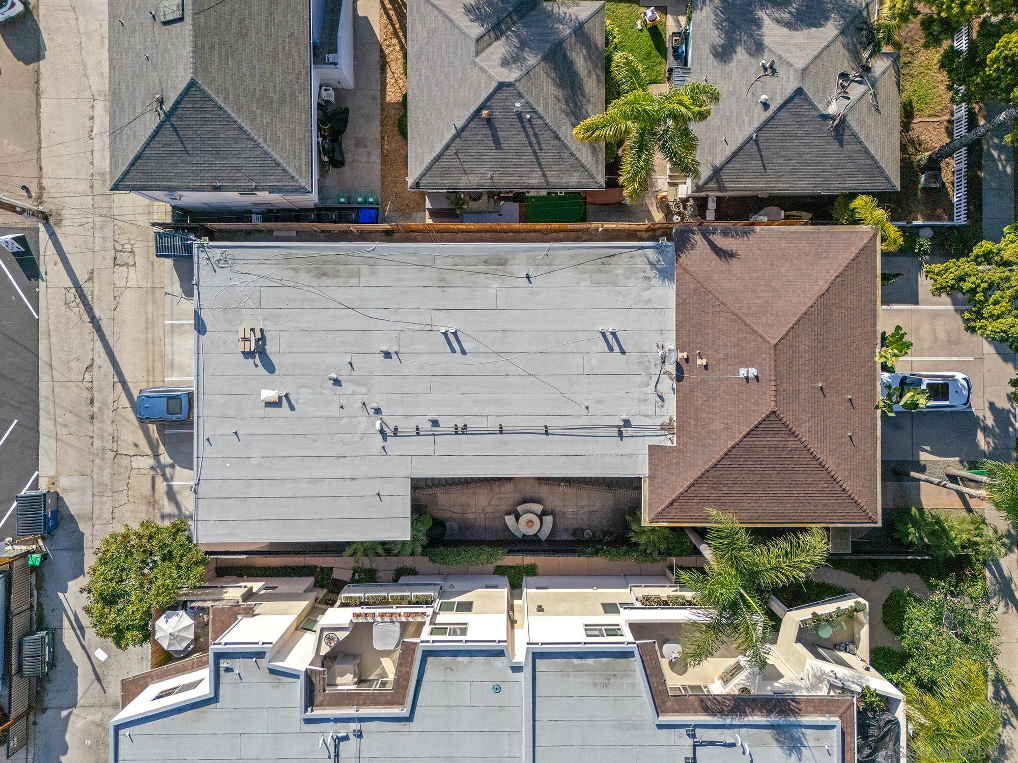 Detail Gallery Image 25 of 28 For 1361  Felspar St  #7,  San Diego,  CA 92109 - 2 Beds | 2 Baths