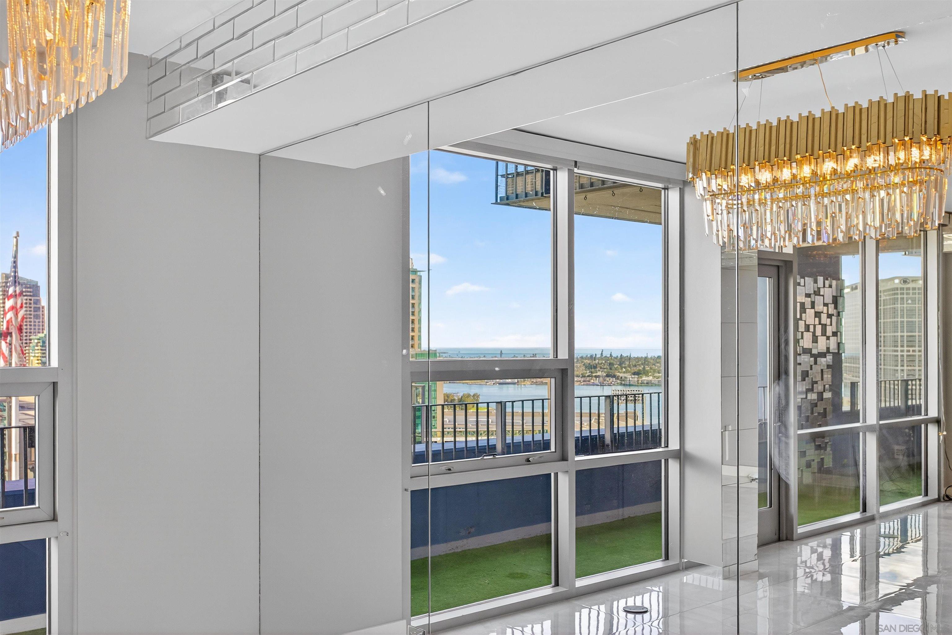 Detail Gallery Image 11 of 45 For 321  10th Ave  2204, San Diego,  CA 92101 - 2 Beds | 2 Baths