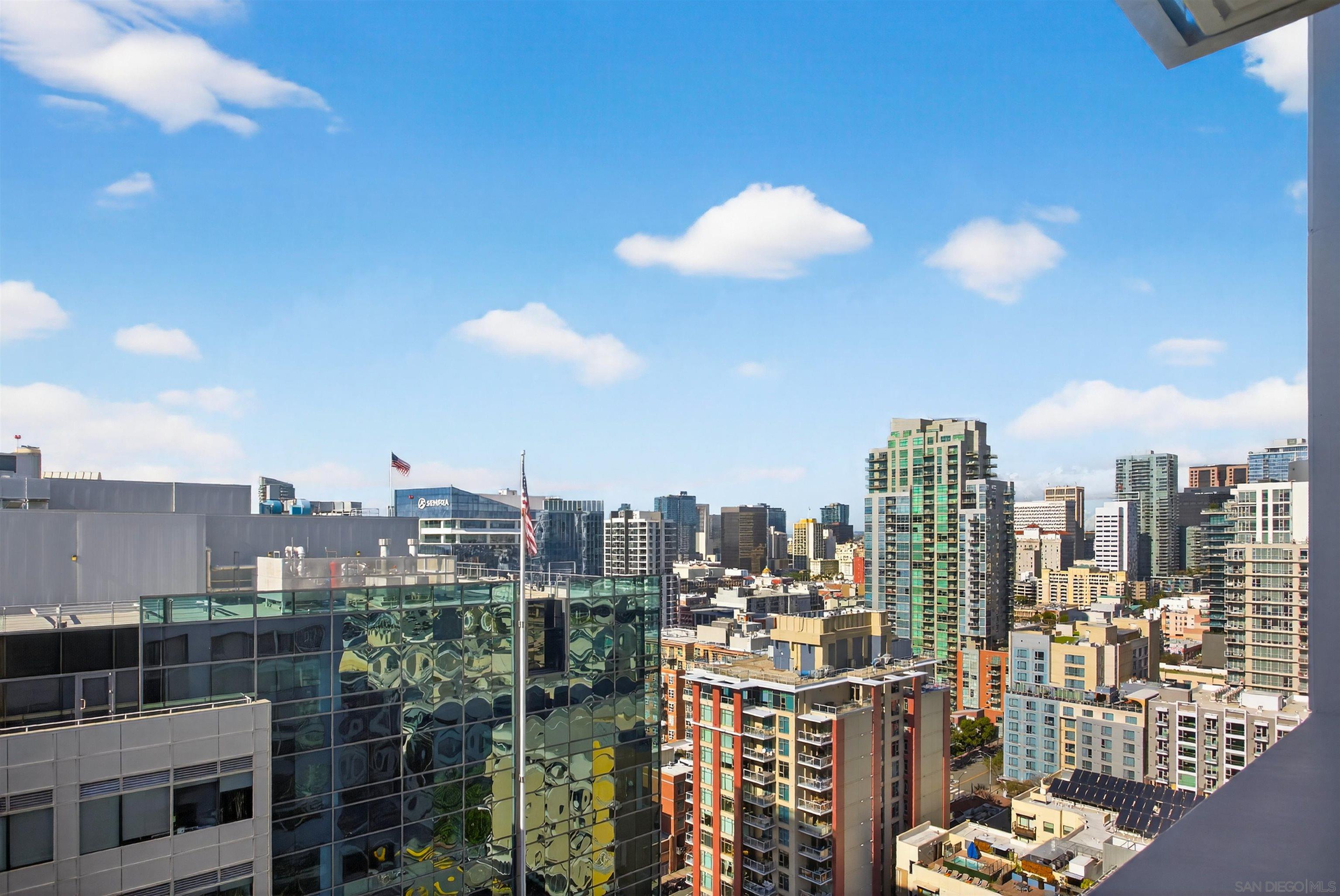 Detail Gallery Image 13 of 45 For 321  10th Ave  2204, San Diego,  CA 92101 - 2 Beds | 2 Baths