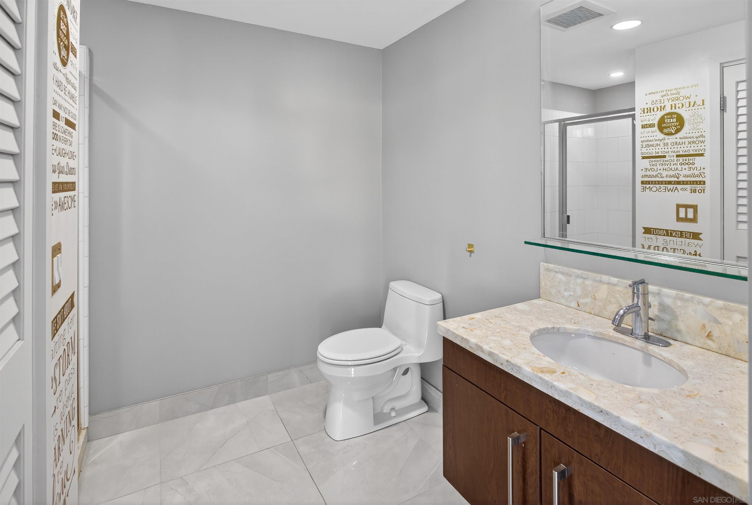 Detail Gallery Image 22 of 45 For 321  10th Ave  2204, San Diego,  CA 92101 - 2 Beds | 2 Baths