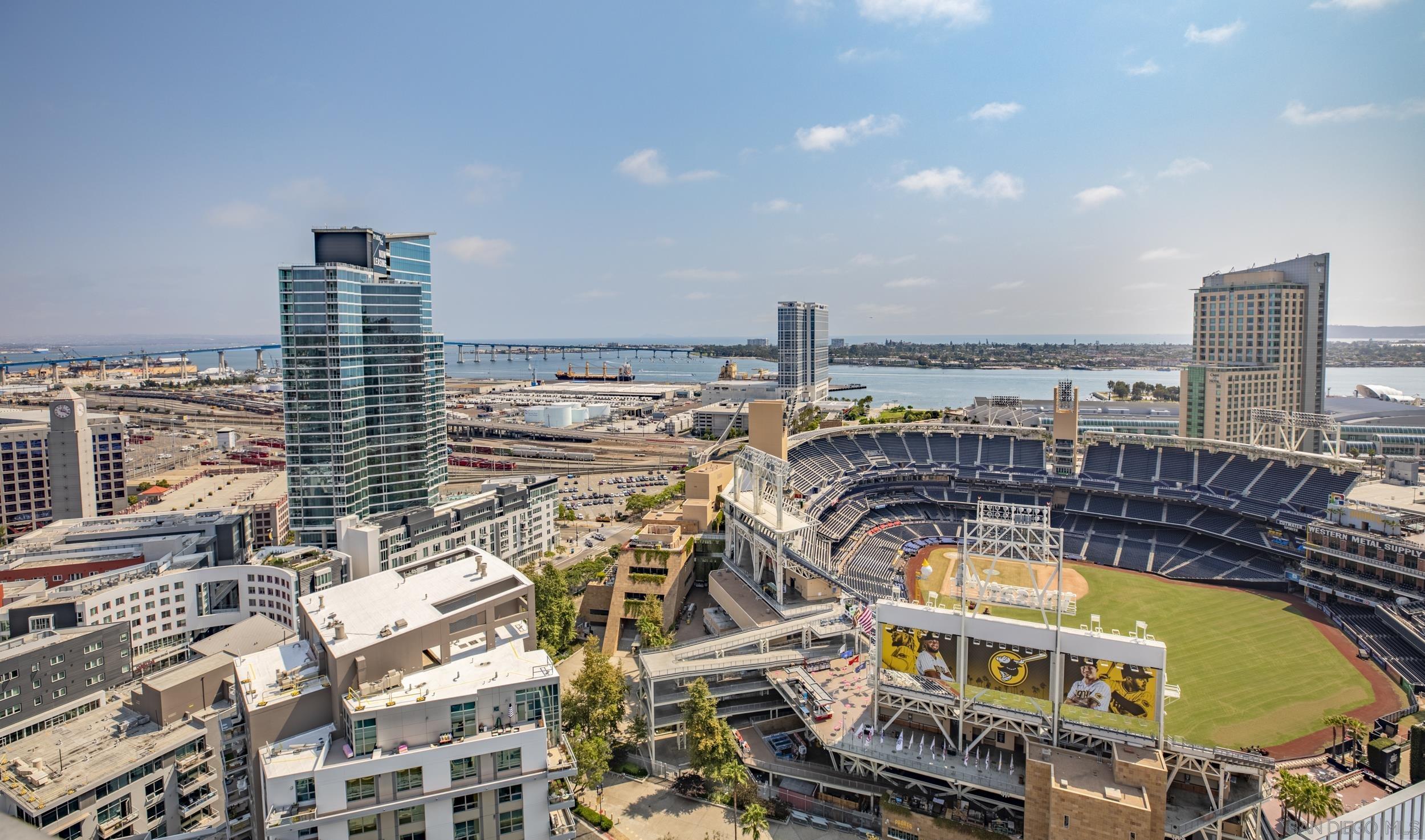 Detail Gallery Image 42 of 45 For 321  10th Ave  2204, San Diego,  CA 92101 - 2 Beds | 2 Baths