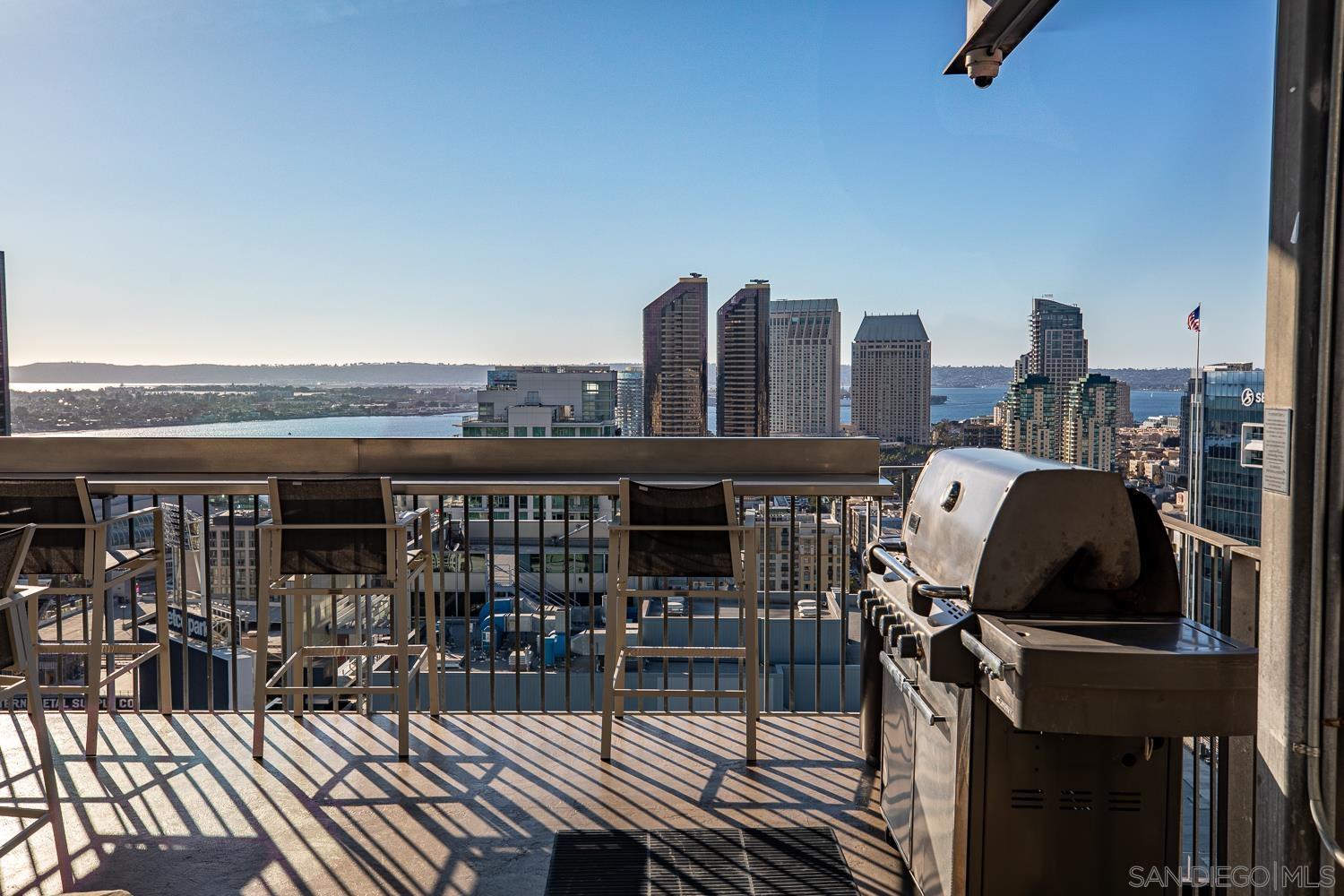 Detail Gallery Image 45 of 45 For 321  10th Ave  2204, San Diego,  CA 92101 - 2 Beds | 2 Baths