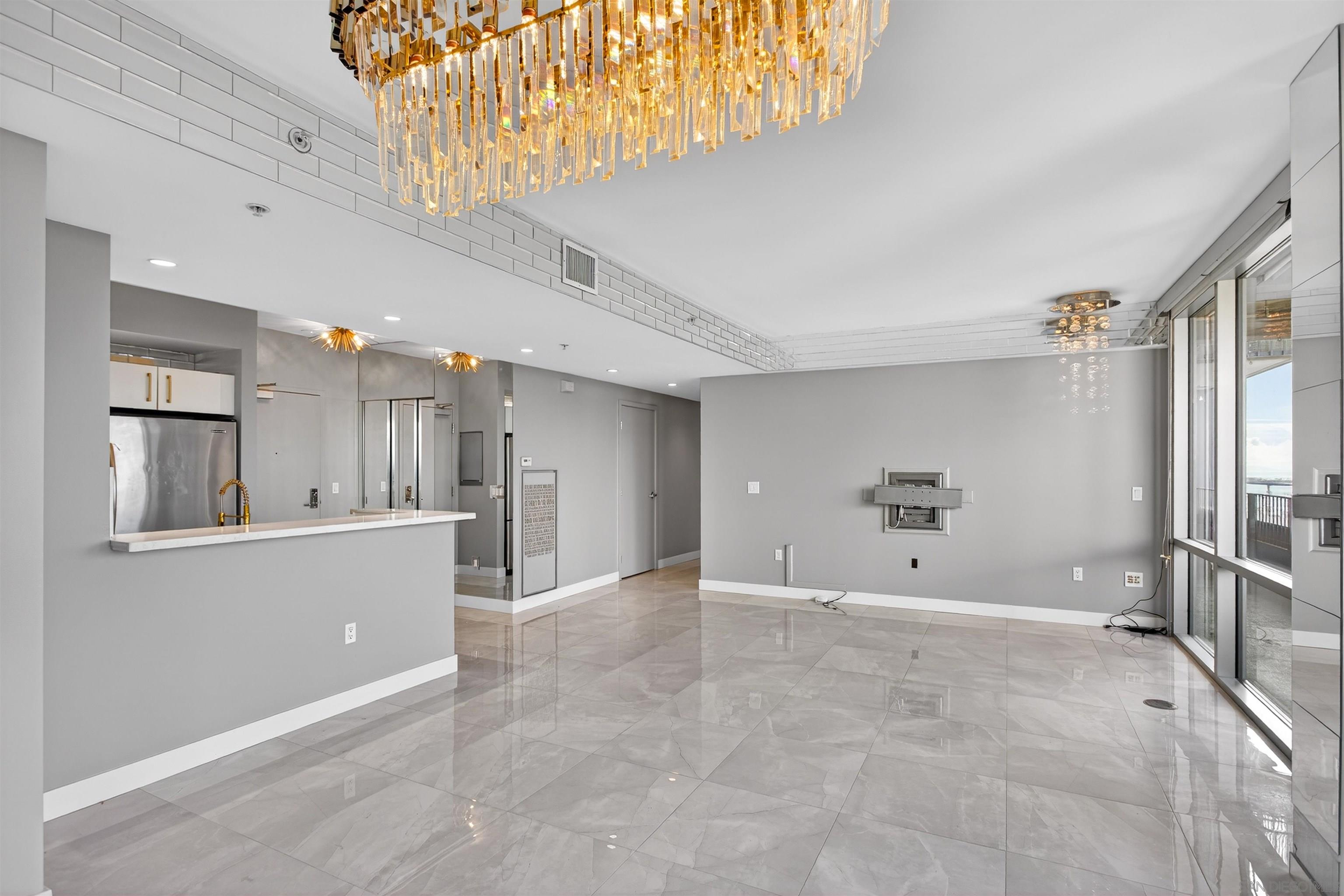 Detail Gallery Image 8 of 45 For 321  10th Ave  2204, San Diego,  CA 92101 - 2 Beds | 2 Baths