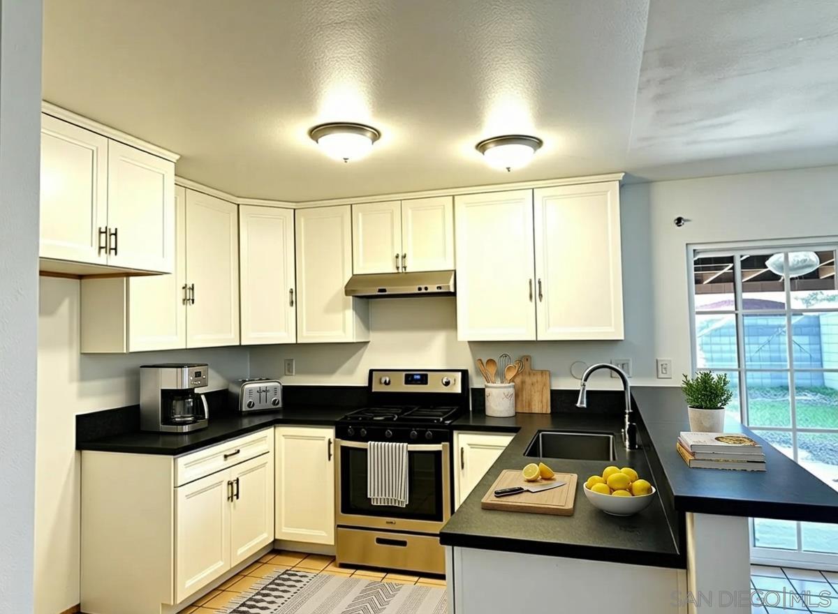 Detail Gallery Image 7 of 15 For 1845  Corbin Street, San Diego,  CA 92154 - 4 Beds | 2 Baths