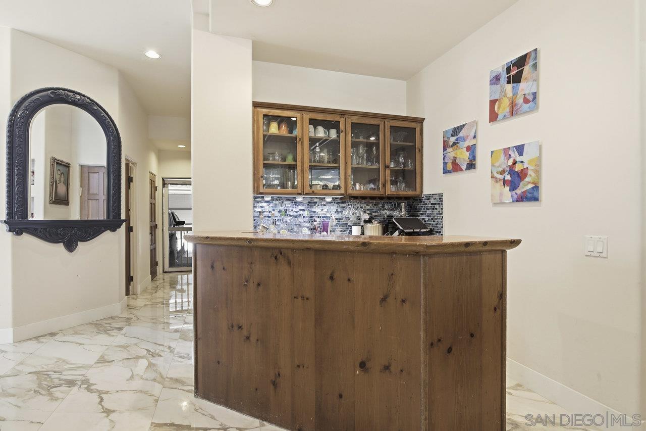 Detail Gallery Image 19 of 52 For 10405  White Birch Dr, San Diego,  CA 92131 - 6 Beds | 5/1 Baths