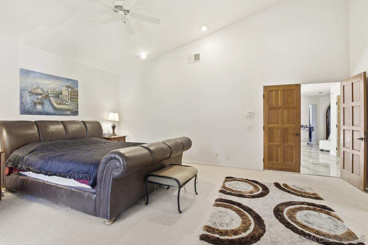 Detail Gallery Image 24 of 52 For 10405  White Birch Dr, San Diego,  CA 92131 - 6 Beds | 5/1 Baths