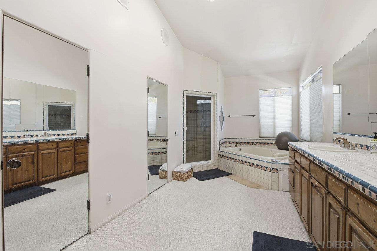 Detail Gallery Image 26 of 52 For 10405  White Birch Dr, San Diego,  CA 92131 - 6 Beds | 5/1 Baths